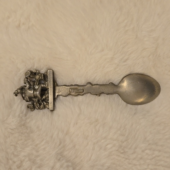 Disney Pewter collectable spoon - Picture 5 of 5